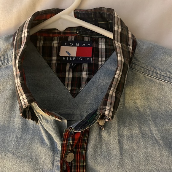 Tommy Hilfiger bottom down - Picture 2 of 5